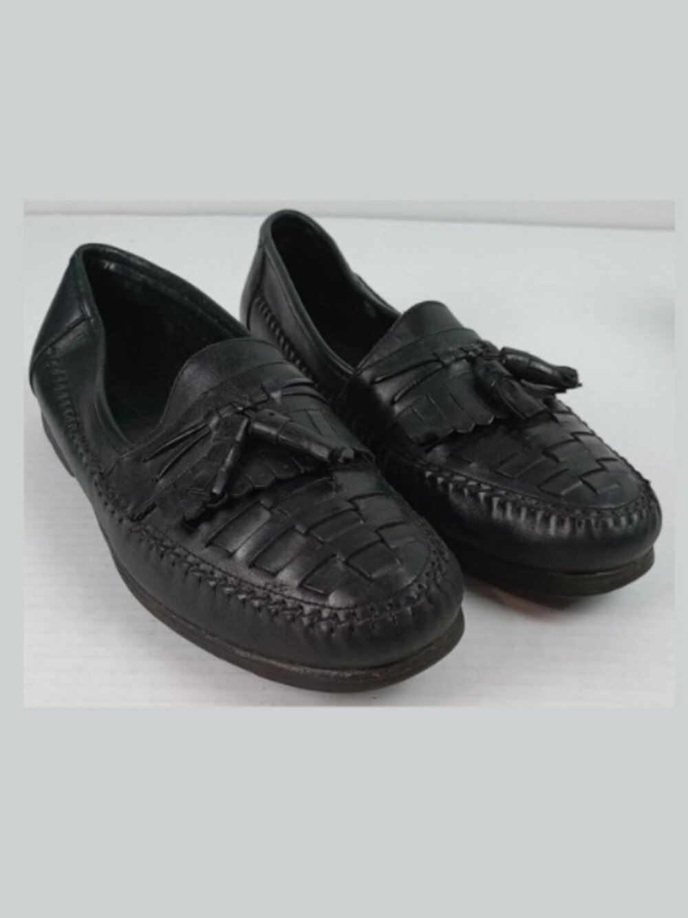 Earth Shoe Men's Size 9 D Black Leather Kiltie Tassel Loafers